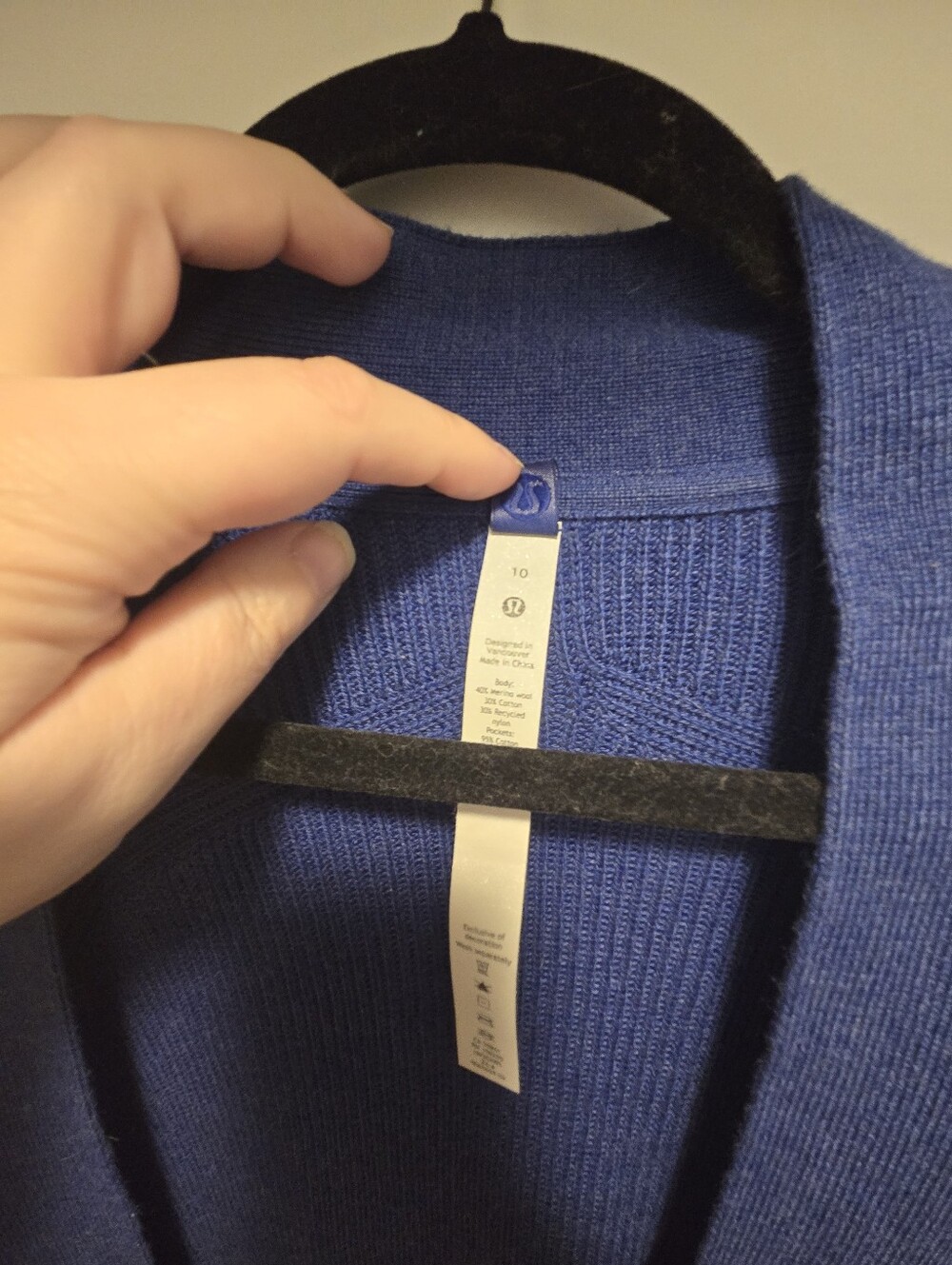 Lululemon Merino Wool-Blend Ribbed Long Wrap Sweater Sz 10 - Picture 3 of 5
